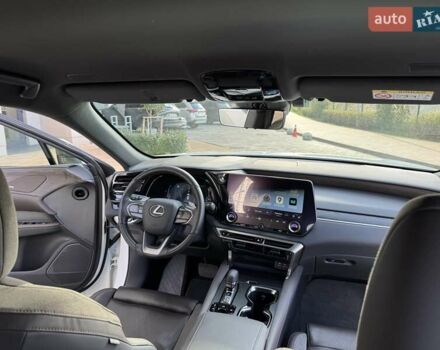 Белый Лексус РХ, объемом двигателя 2.5 л и пробегом 39 тыс. км за 79000 $, фото 33 на Automoto.ua