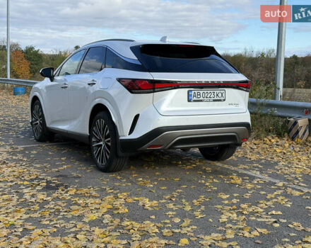 Білий Лексус РХ, об'ємом двигуна 2.4 л та пробігом 52 тис. км за 57000 $, фото 10 на Automoto.ua