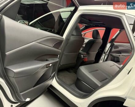 Білий Лексус РХ, об'ємом двигуна 2.4 л та пробігом 3 тис. км за 56900 $, фото 39 на Automoto.ua