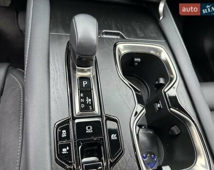 Білий Лексус РХ, об'ємом двигуна 2.5 л та пробігом 29 тис. км за 74500 $, фото 68 на Automoto.ua