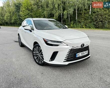 Лексус РХ 2023 в Трускавце на Automoto.ua Белый Лексус РХ, объемом двигателя 2.4 л и пробегом 66 тыс. км за 64800 $, фото 22 на Automoto.ua