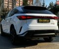 Білий Лексус РХ, об'ємом двигуна 2.39 л та пробігом 11 тис. км за 50500 $, фото 4 на Automoto.ua