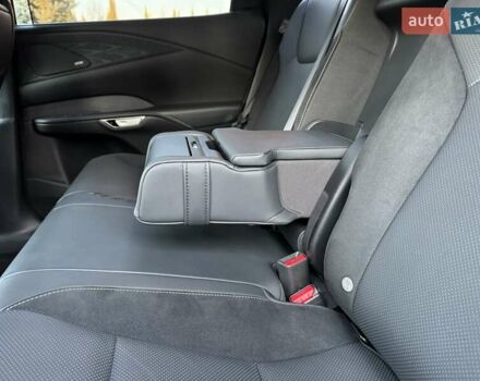 Білий Лексус РХ, об'ємом двигуна 2.4 л та пробігом 27 тис. км за 79999 $, фото 79 на Automoto.ua
