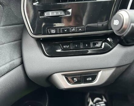 Білий Лексус РХ, об'ємом двигуна 2.5 л та пробігом 29 тис. км за 74500 $, фото 49 на Automoto.ua