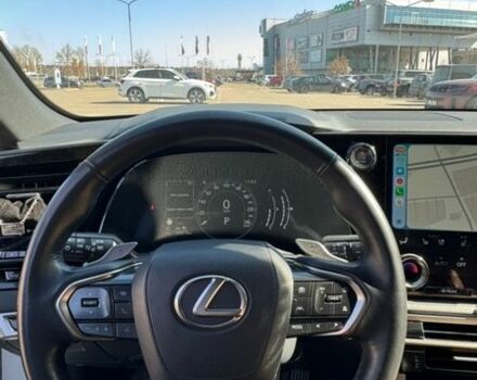 Белый Лексус РХ, объемом двигателя 2.39 л и пробегом 50 тыс. км за 70000 $, фото 8 на Automoto.ua