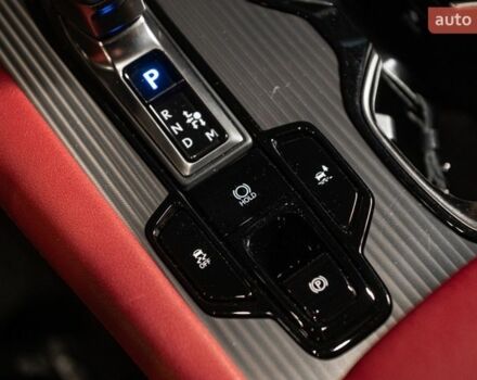 Білий Лексус РХ, об'ємом двигуна 2.4 л та пробігом 29 тис. км за 85900 $, фото 54 на Automoto.ua