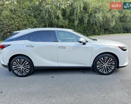 Лексус РХ 2023 в Трускавце на Automoto.ua Белый Лексус РХ, объемом двигателя 2.4 л и пробегом 66 тыс. км за 64800 $, фото 4 на Automoto.ua