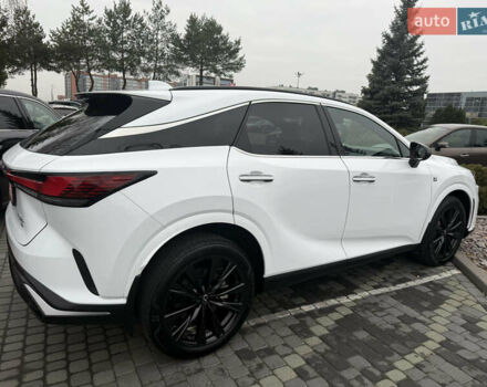 Белый Лексус РХ, объемом двигателя 2.4 л и пробегом 2 тыс. км за 65000 $, фото 2 на Automoto.ua