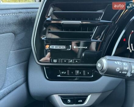 Білий Лексус РХ, об'ємом двигуна 2.4 л та пробігом 27 тис. км за 79999 $, фото 47 на Automoto.ua