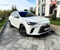 Белый Лексус РХ, объемом двигателя 2.5 л и пробегом 39 тыс. км за 79000 $, фото 1 на Automoto.ua