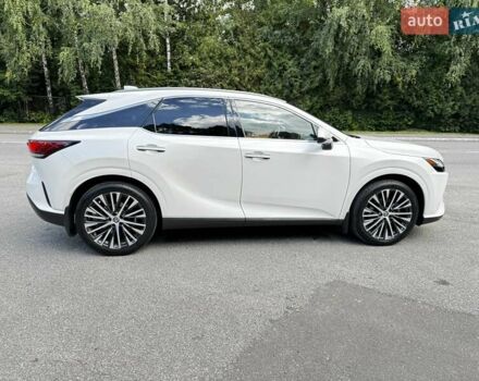 Лексус РХ 2023 в Трускавце на Automoto.ua Белый Лексус РХ, объемом двигателя 2.4 л и пробегом 66 тыс. км за 64800 $, фото 5 на Automoto.ua