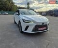 Белый Лексус РХ, объемом двигателя 0 л и пробегом 83 тыс. км за 63000 $, фото 1 на Automoto.ua