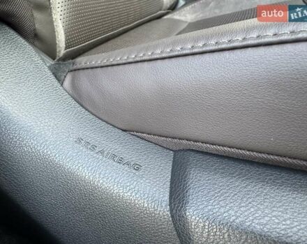 Белый Лексус РХ, объемом двигателя 2.5 л и пробегом 39 тыс. км за 79000 $, фото 71 на Automoto.ua