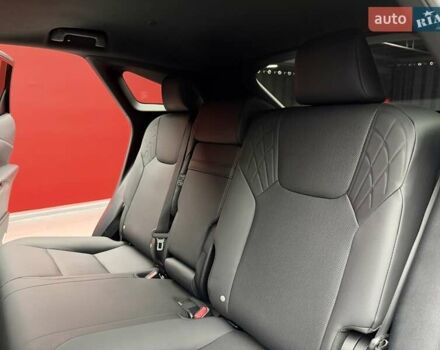 Білий Лексус РХ, об'ємом двигуна 2.4 л та пробігом 3 тис. км за 56900 $, фото 42 на Automoto.ua