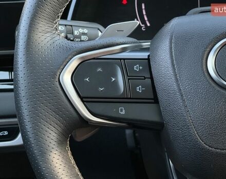 Білий Лексус РХ, об'ємом двигуна 2.39 л та пробігом 11 тис. км за 50500 $, фото 13 на Automoto.ua