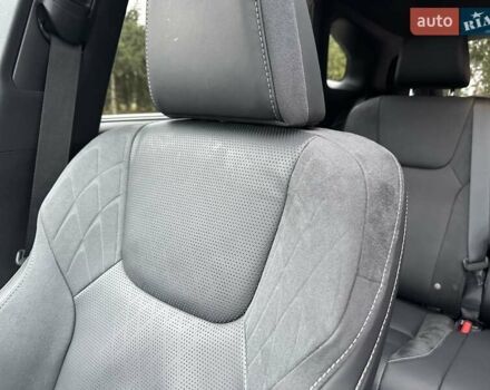 Білий Лексус РХ, об'ємом двигуна 2.5 л та пробігом 29 тис. км за 74500 $, фото 67 на Automoto.ua