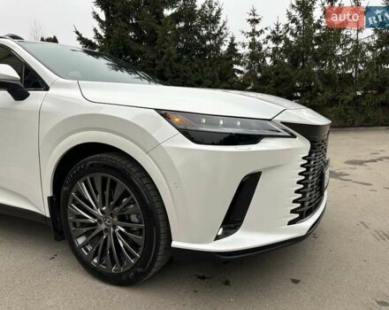 Білий Лексус РХ, об'ємом двигуна 2.5 л та пробігом 29 тис. км за 74500 $, фото 21 на Automoto.ua