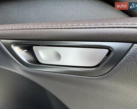 Белый Лексус РХ, объемом двигателя 2.5 л и пробегом 39 тыс. км за 79000 $, фото 60 на Automoto.ua