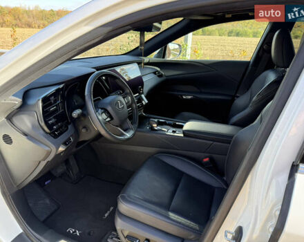 Білий Лексус РХ, об'ємом двигуна 2.4 л та пробігом 52 тис. км за 57000 $, фото 19 на Automoto.ua