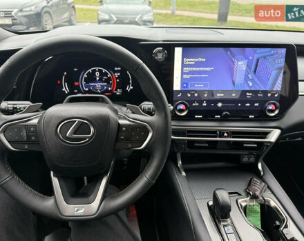 Белый Лексус РХ, объемом двигателя 2.4 л и пробегом 2 тыс. км за 65000 $, фото 17 на Automoto.ua