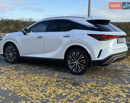 Білий Лексус РХ, об'ємом двигуна 2.4 л та пробігом 52 тис. км за 57000 $, фото 9 на Automoto.ua