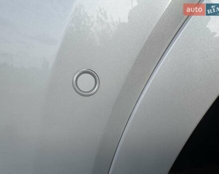 Белый Лексус РХ, объемом двигателя 2.5 л и пробегом 39 тыс. км за 79000 $, фото 26 на Automoto.ua