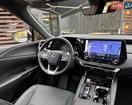 Лексус РХ 2023 у Києві на Automoto.ua Білий Лексус РХ, об'ємом двигуна 2.4 л та пробігом 2 тис. км за 57900 $, фото 14 на Automoto.ua
