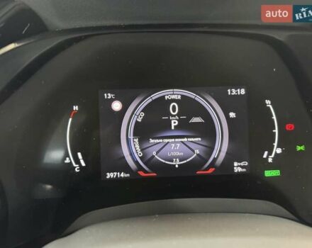 Белый Лексус РХ, объемом двигателя 2.5 л и пробегом 39 тыс. км за 79000 $, фото 89 на Automoto.ua