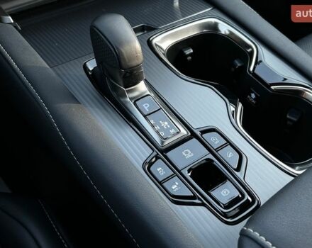 Білий Лексус РХ, об'ємом двигуна 2.39 л та пробігом 11 тис. км за 50500 $, фото 20 на Automoto.ua