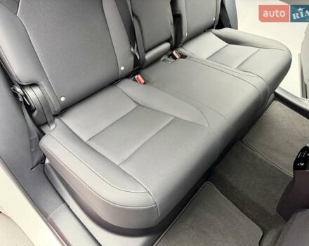 Білий Лексус РХ, об'ємом двигуна 2.4 л та пробігом 3 тис. км за 56900 $, фото 50 на Automoto.ua