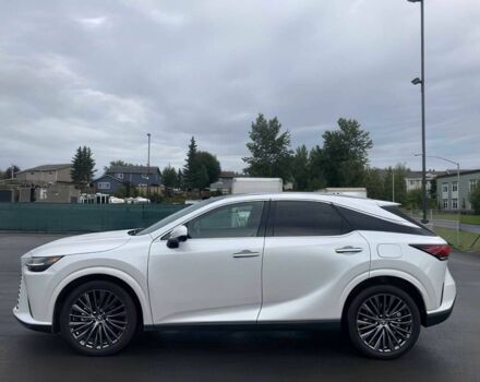 Белый Лексус РХ, объемом двигателя 2.4 л и пробегом 21 тыс. км за 23000 $, фото 3 на Automoto.ua