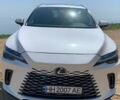 Белый Лексус РХ, объемом двигателя 2.5 л и пробегом 38 тыс. км за 71999 $, фото 2 на Automoto.ua
