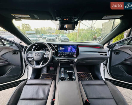 Белый Лексус РХ, объемом двигателя 2.49 л и пробегом 16 тыс. км за 69000 $, фото 23 на Automoto.ua