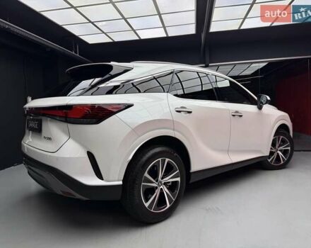 Білий Лексус РХ, об'ємом двигуна 2.4 л та пробігом 3 тис. км за 56900 $, фото 14 на Automoto.ua