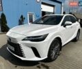 Белый Лексус РХ, объемом двигателя 2.5 л и пробегом 30 тыс. км за 62500 $, фото 2 на Automoto.ua