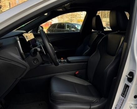 Белый Лексус РХ, объемом двигателя 2.49 л и пробегом 40 тыс. км за 69900 $, фото 12 на Automoto.ua