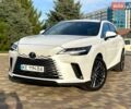 Белый Лексус РХ, объемом двигателя 2.49 л и пробегом 39 тыс. км за 77999 $, фото 1 на Automoto.ua