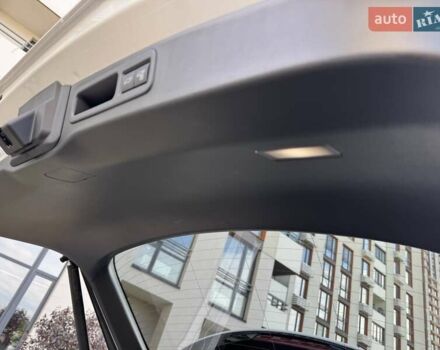 Белый Лексус РХ, объемом двигателя 2.5 л и пробегом 39 тыс. км за 79000 $, фото 76 на Automoto.ua