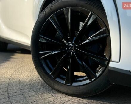 Білий Лексус РХ, об'ємом двигуна 2.39 л та пробігом 11 тис. км за 50500 $, фото 32 на Automoto.ua