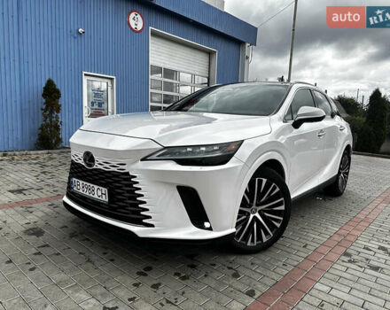 Білий Лексус РХ, об'ємом двигуна 2.4 л та пробігом 15 тис. км за 61500 $, фото 2 на Automoto.ua