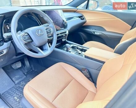 Белый Лексус РХ, объемом двигателя 2.5 л и пробегом 30 тыс. км за 62500 $, фото 18 на Automoto.ua