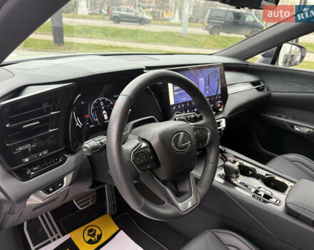 Белый Лексус РХ, объемом двигателя 2.4 л и пробегом 2 тыс. км за 65000 $, фото 30 на Automoto.ua