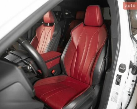 Білий Лексус РХ, об'ємом двигуна 2.4 л та пробігом 29 тис. км за 85900 $, фото 53 на Automoto.ua