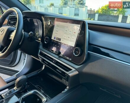 Білий Лексус РХ, об'ємом двигуна 2.49 л та пробігом 31 тис. км за 59900 $, фото 65 на Automoto.ua