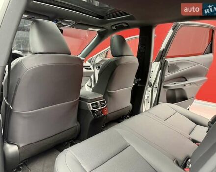 Білий Лексус РХ, об'ємом двигуна 2.4 л та пробігом 3 тис. км за 56900 $, фото 44 на Automoto.ua