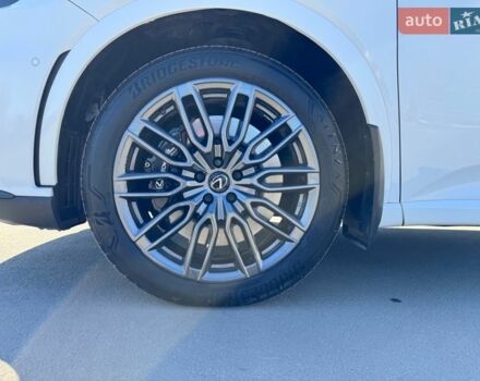 Білий Лексус РХ, об'ємом двигуна 2.4 л та пробігом 41 тис. км за 64999 $, фото 11 на Automoto.ua