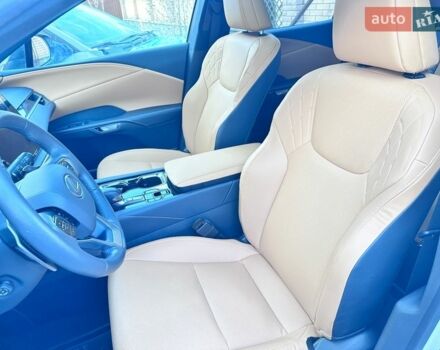 Белый Лексус РХ, объемом двигателя 2.5 л и пробегом 30 тыс. км за 62500 $, фото 19 на Automoto.ua