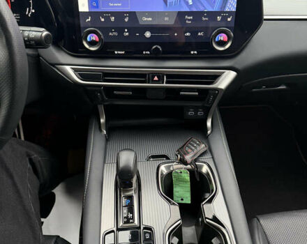 Белый Лексус РХ, объемом двигателя 2.4 л и пробегом 2 тыс. км за 65000 $, фото 14 на Automoto.ua