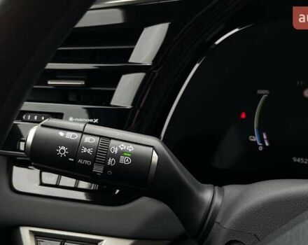 Белый Лексус РХ, объемом двигателя 2.5 л и пробегом 10 тыс. км за 99000 $, фото 12 на Automoto.ua