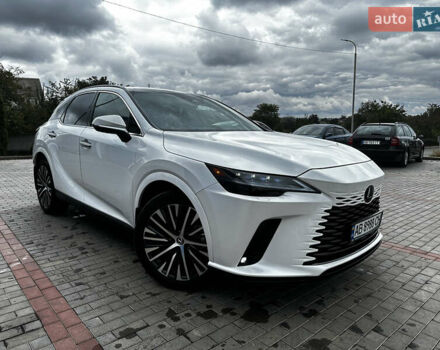 Білий Лексус РХ, об'ємом двигуна 2.4 л та пробігом 15 тис. км за 61500 $, фото 6 на Automoto.ua